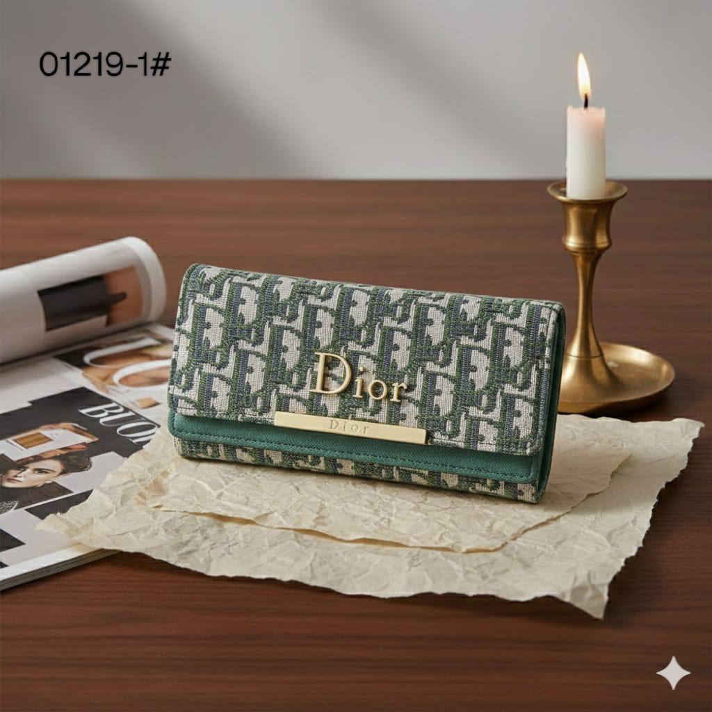 TRI-FOLD 𝗟𝗢𝗡𝗚 WALLET
WITH BOX
🎁🎁🎁

30 dhs❣️

Zain31
♥️♥️♥️