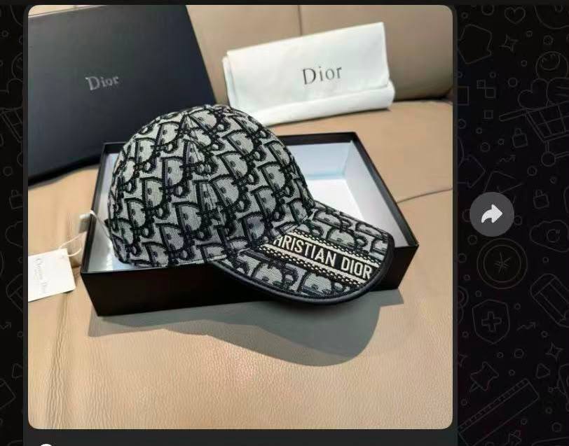 Caps
Master quality
95 dhs✅

Zain190
♥️♥️♥️