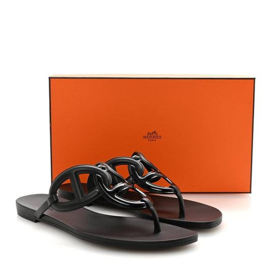 HERMES 

SIZE  36  to 41                                                                                                      

150 dhs🇦🇪🇦🇪

Zain224
♥️♥️♥️