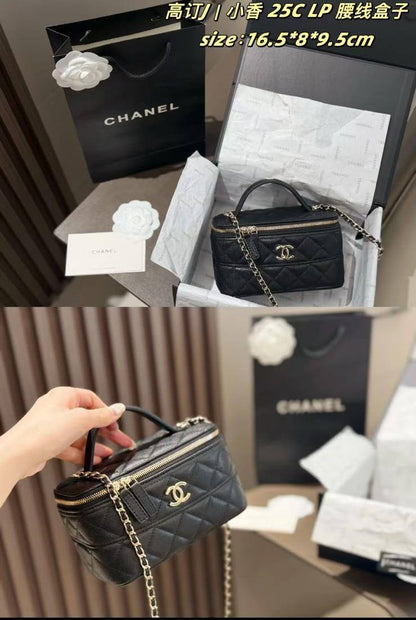 CHANEL
Vanity caviar inside mirror
Master quality
16cm 

with box
🎁🎁🎁

240 dhs✅

Zain95
♥️♥️♥️