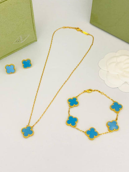 SET VCA
140 DHS✅
MASTER✨💫
WITH GODD BOX AND PAPER BAG 🛍️🎁

Zain89
♥️♥️♥️