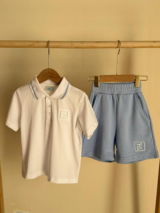 Fendi
Super master quality 😍
Size:6 months/12 years old 
240 dhs🇦🇪

Zain261
♥️♥️♥️