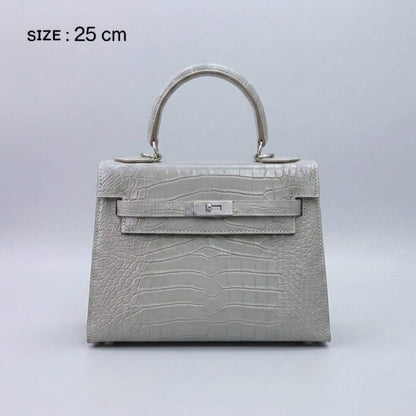 HERMES ᴋᴇʟʟʏ
ᴄʀᴏᴄᴏᴅɪʟᴇ ʟᴇᴀᴛʜᴇʀ
sɪʟᴠᴇʀ ʜᴀʀᴅᴡᴀʀᴇ
ᴡɪᴛʜ ʟᴏɴɢ ʙᴇʟᴛ sᴛʀᴀᴘ
sɪᴢᴇ : 25 cm
ᴡɪᴛʜ BOX
🎁🎁🎁

110 dhs✅

Zain31
♥️♥️♥️