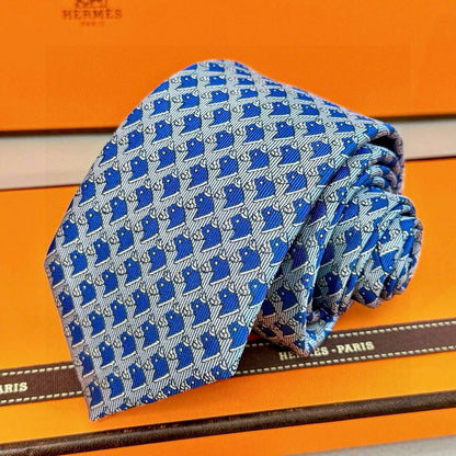 *Tie*
*Master quality*
180 dhs🪙💕

Zain179
♥️♥️♥️