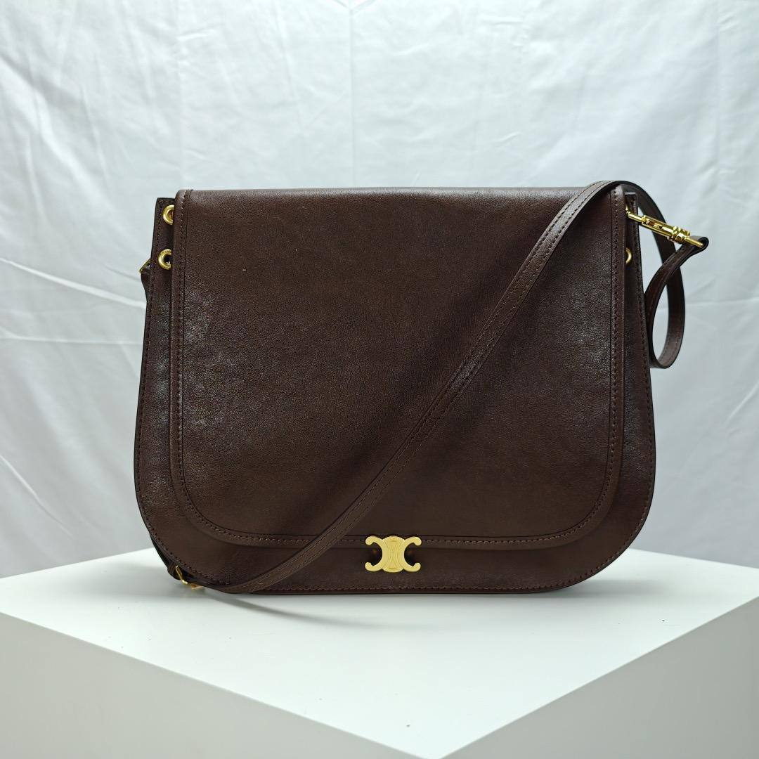 Celine Master
320 dhs🪙🌨️

Zain228
♥️♥️♥️