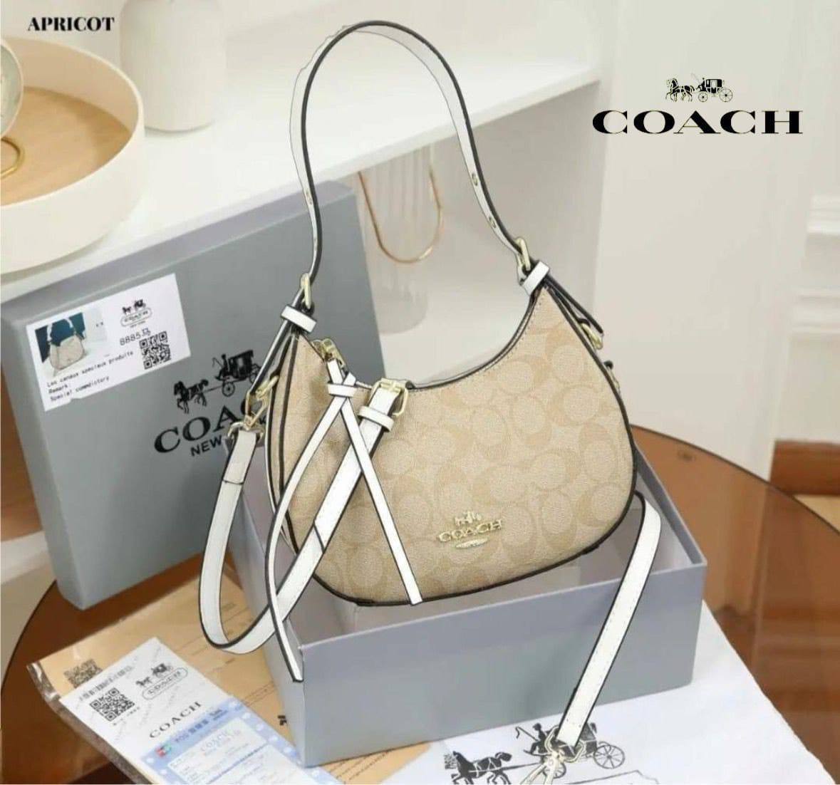 Coach
110 dhs🇦🇪🇦🇪
WITH BOX 

Zain169
♥️♥️♥️
