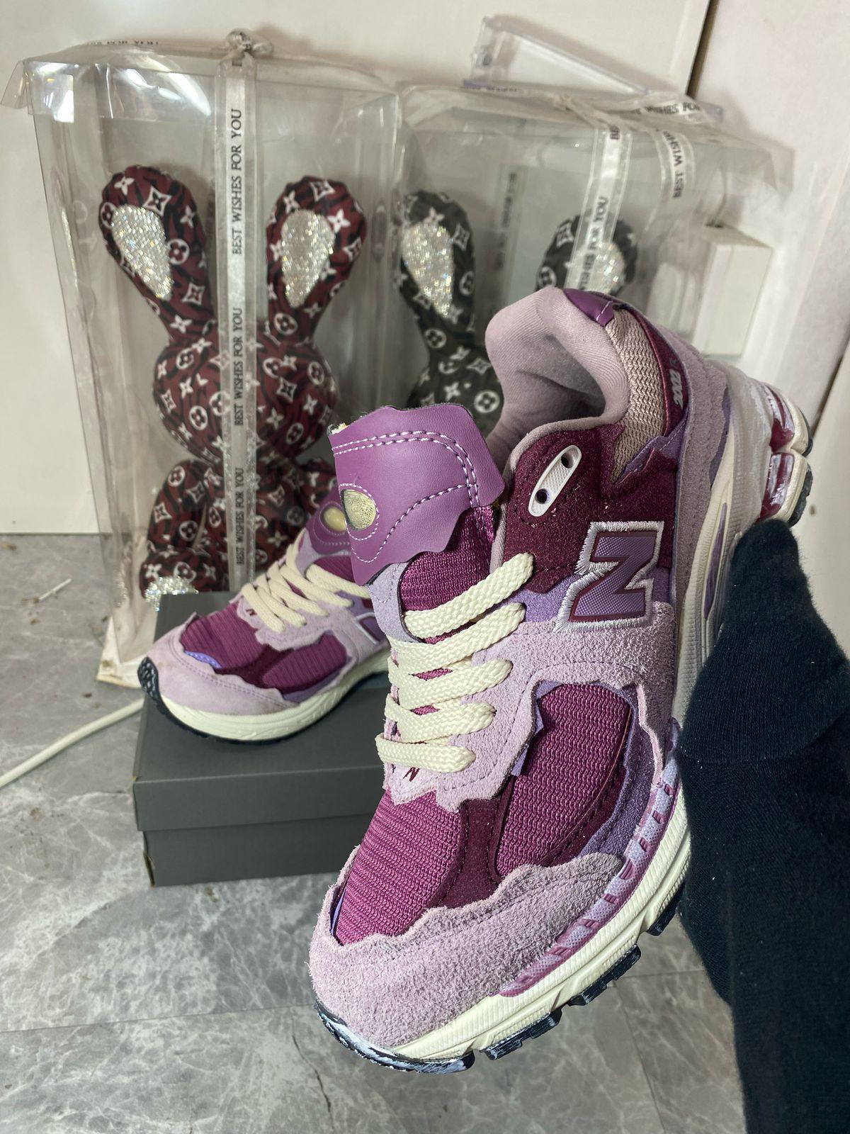 New Balance
2002R "Protection Pack - Violet"🌸
36-41 AVAILABLE 
210 dhs🪙🌨️

Zain242
♥️♥️♥️