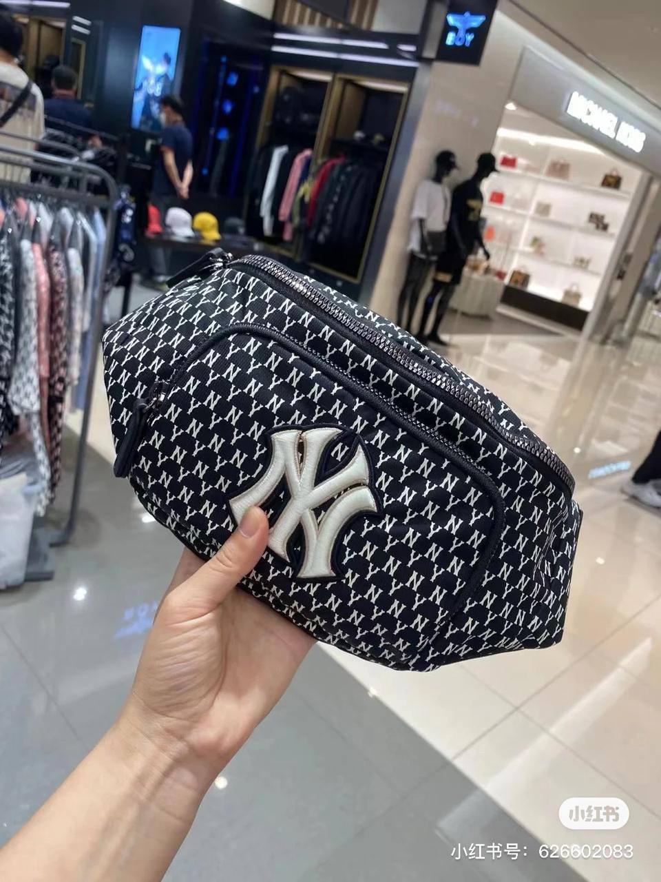 NY
30 dhs🪙🌨️

Zain17
♥️♥️♥️