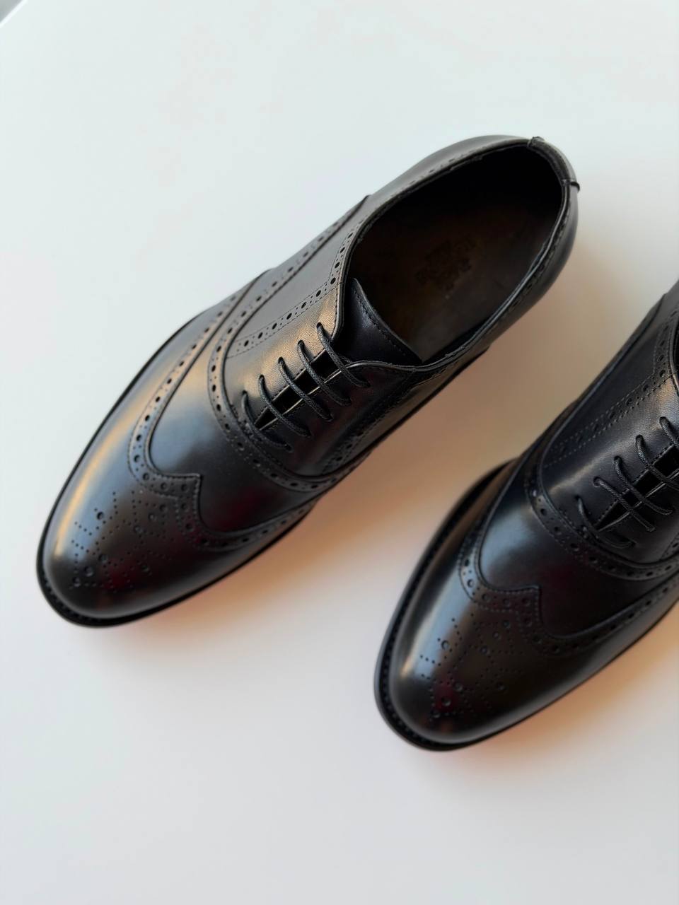 HERMES LOAFER
*VIP QUALITY*
*SIZE: 40 TO 46*
600 dhs🖤

Zain185
♥️♥️♥️