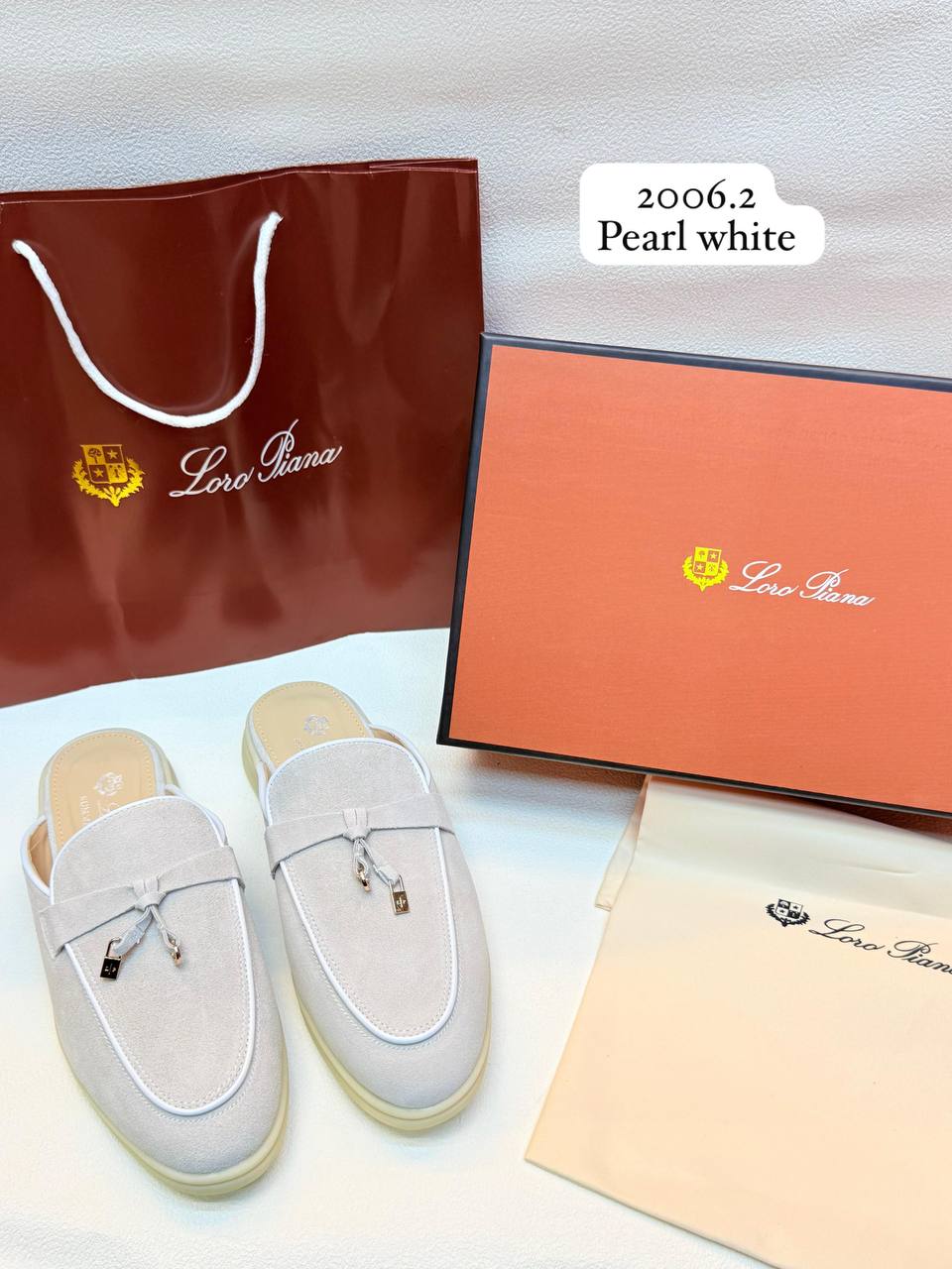 2nd model
Loro piana ladies 
Size 36to41
120 dhs🪙💕

Zain236
♥️♥️♥️