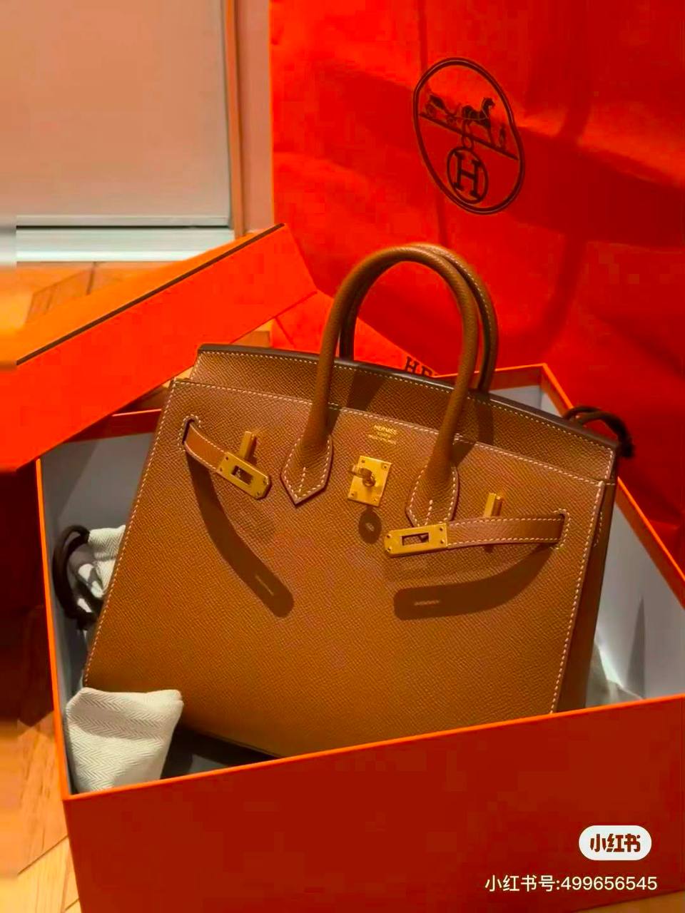 Hermes birkin 25cm💕master quality😍with box❤️
410 dhs🇦🇪🇦🇪

Zain52
♥️♥️♥️