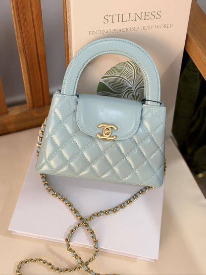 CHANEL 💫
Super Master Quality ⚡️
Original Packing 🎁
Size 19Cm📏

For Price 👇 WhatsApp✅
0568585901 
0507557372
0552275751 Owner Zain 👌

Zain321
♥️♥️♥️