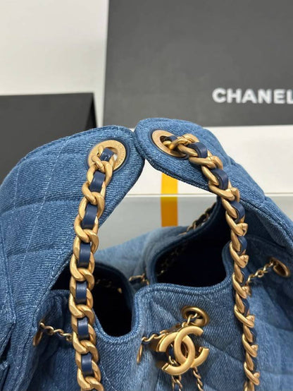 Chanel 
SUPER MASTER QUALITY 
AVAILABLE 


For Price 👇 WhatsApp✅
0568585901 
0507557372
0552275751 Owner Zain 👌

Zain322
♥️♥️♥️