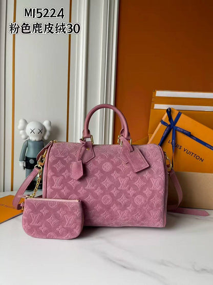 LV  COPY 1

SIZE 30CM   
285 dhs🇦🇪🇦🇪

Zain244
♥️♥️♥️
