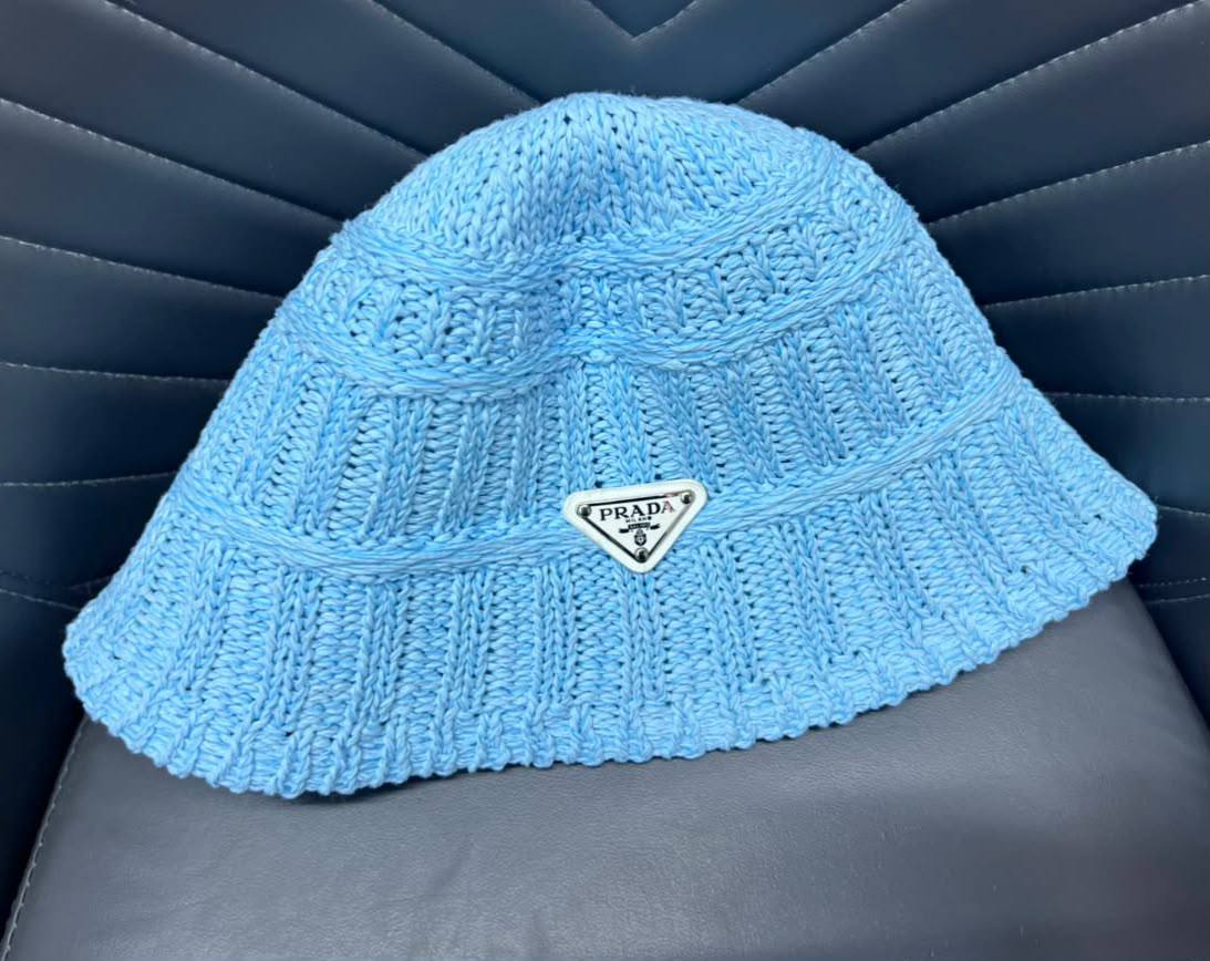 NEW PRADA

HATS

230 dhs🇦🇪

Zain328
♥️♥️♥️