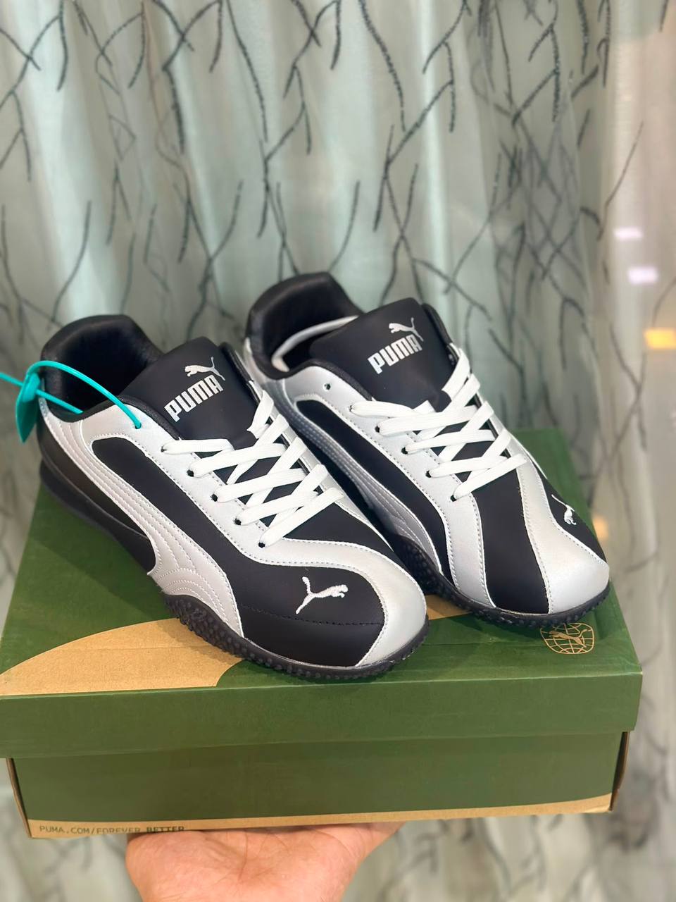 Puma

size 36 to 41

100 dhs🇦🇪🇦🇪

Zain146
♥️♥️♥️