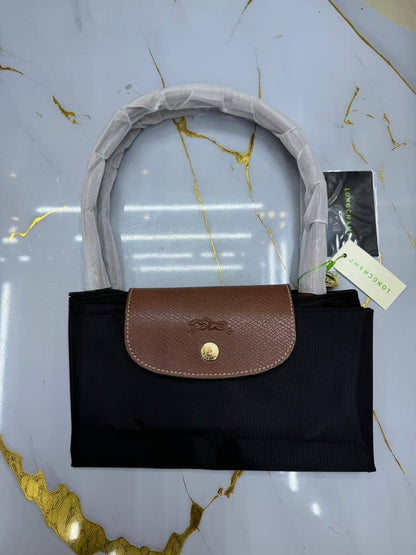 Long champ
47Cm 
75 dhs🪙🌨️
High Quality

Zain50
♥️♥️♥️
