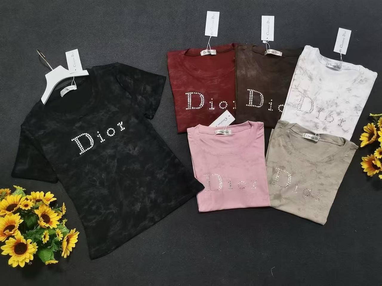 Top

55 dhs

Free size

Zain140
♥️♥️♥️