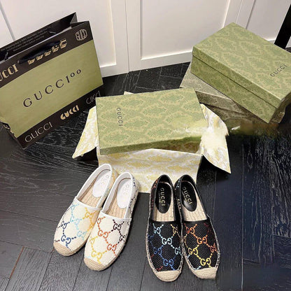 GUCCI SHOES
GOOD QUALITY 
110 dhs❤️
Size 36 TO 41

Zain40
♥️♥️♥️