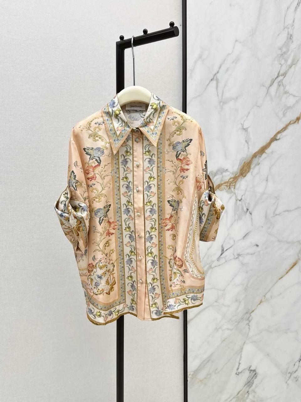 ❤️‍🔥 ZIMMERMANN NEW ❤️‍🔥
        💯 % SILK✨
     ✨VIP quality 😍
Sizes;  0-1-2-3
950 dhs✅

Zain287
♥️♥️♥️