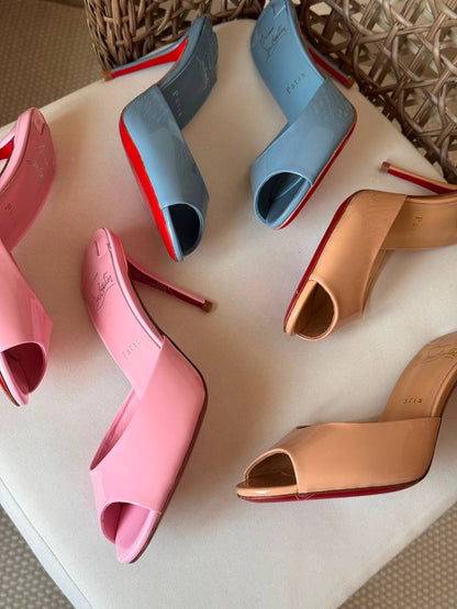 LOUBOTIN
✨ new Collection
👠 36–41
💎 Premium Quality
🔥 Super Master
450 dhs🇦🇪🇦🇪

Zain198
♥️♥️♥️