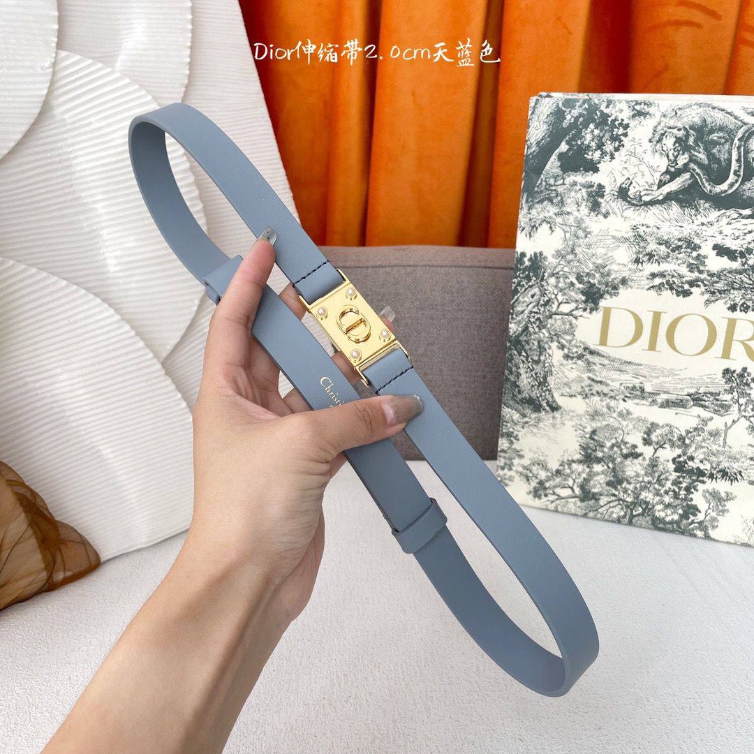 Dior
💞*master quality*💞
💞*Free size*💞
290 dhs🪙🌨️

Zain164
♥️♥️♥️