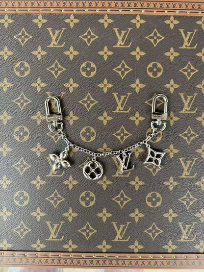 New
40 dhs🪙🌨️ 
high quality 

Zain26
♥️♥️♥️