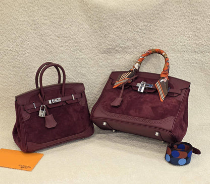 Hermes Bekin 
        30Cm 450 dhs💓
        25Cm 430 dhs💓
Good Quality 

Zain131
♥️♥️♥️