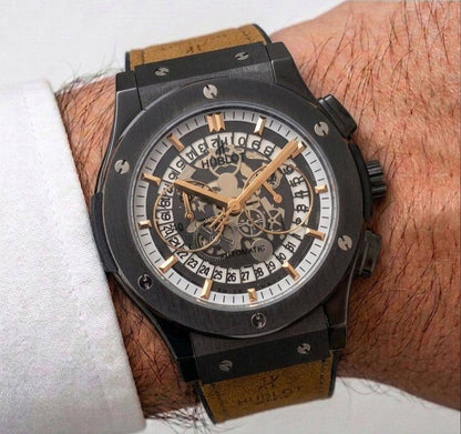 Hublot watch for men 
good quality 
180 dhs✅

Zain59
♥️♥️♥️