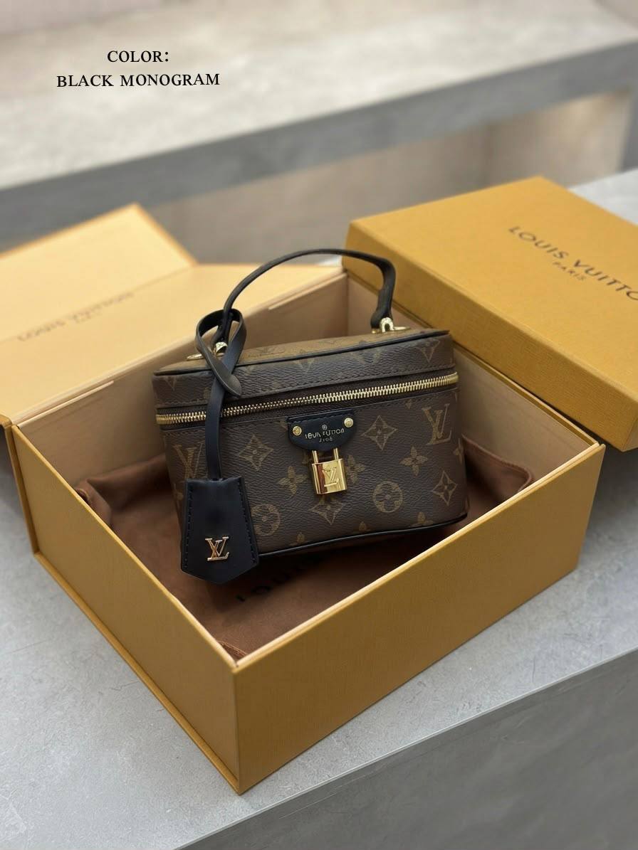 LV
ᴛᴏᴘ ʜsɴᴅʟᴇ ʟᴏɴɢ sᴛʀᴀᴘ/sʜᴏʀᴛ ᴄʜᴀɪɴ
ᴡɪᴛʜʙᴏx
ʟᴇᴀᴛʜᴇʀ
sɪᴢᴇ:19ᴄᴍ
105 dhs✅

Zain56
♥️♥️♥️