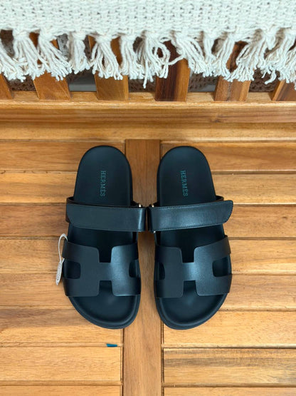 Hermes
Size 36-41
_Super master high quality_🪡
450 dhs🇦🇪🇦🇪

Zain176
♥️♥️♥️