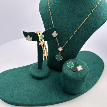 Full Set
45 dhs🪙🌨️

Zain37
♥️♥️♥️