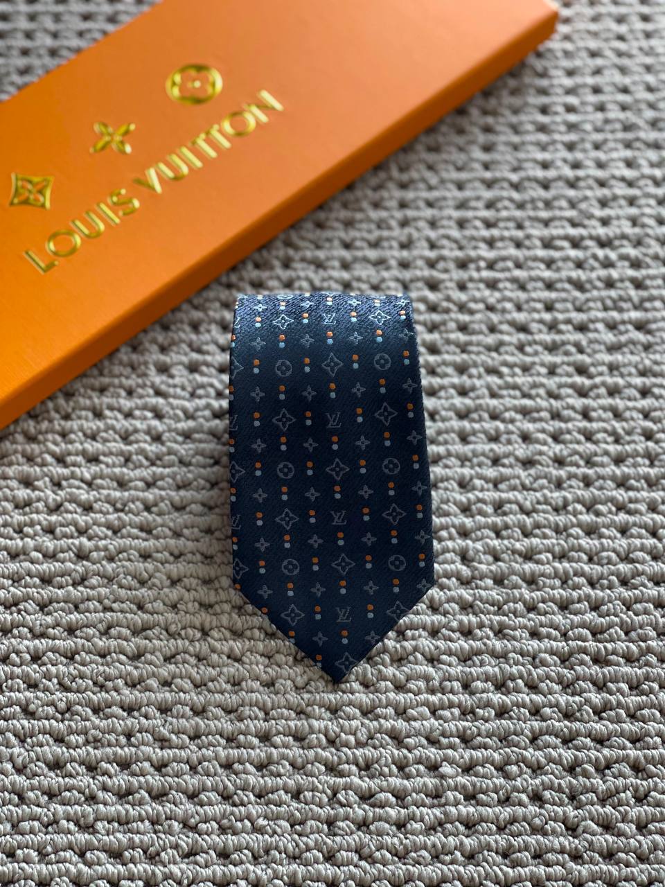 LV
TIE
*Master Quality*
190 dhs🇦🇪🇦🇪

Zain179
♥️♥️♥️