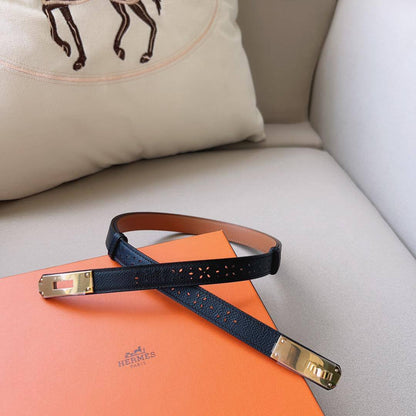 Hermes
💞*available again*💞
280 dhs🪙🌺

Zain164
♥️♥️♥️
