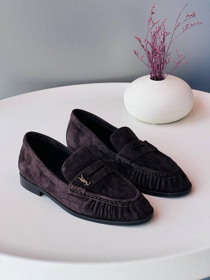 YSL 💛🤎🖤
Size 36-41
_Super master high quality_🪡
450 dhs✅

Zain176
♥️♥️♥️