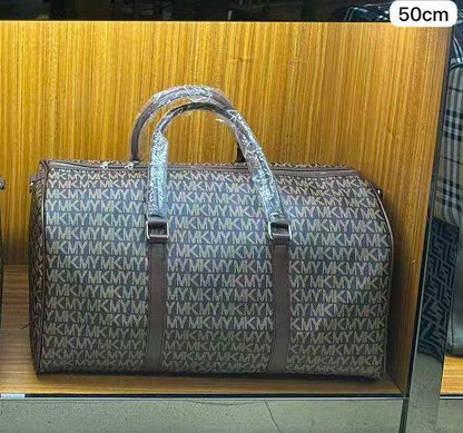 ✈️ Brand Travel Bag
Good quality
Size : 50 * 29 cm
70 dhs🗽

Zain115
♥️♥️♥️