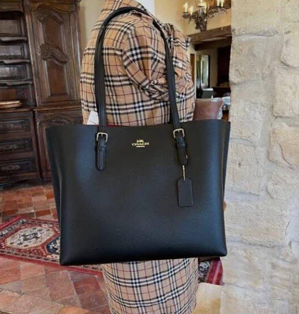 Coach
⚡36cm
110 dhs✅

Zain118
♥️♥️♥️