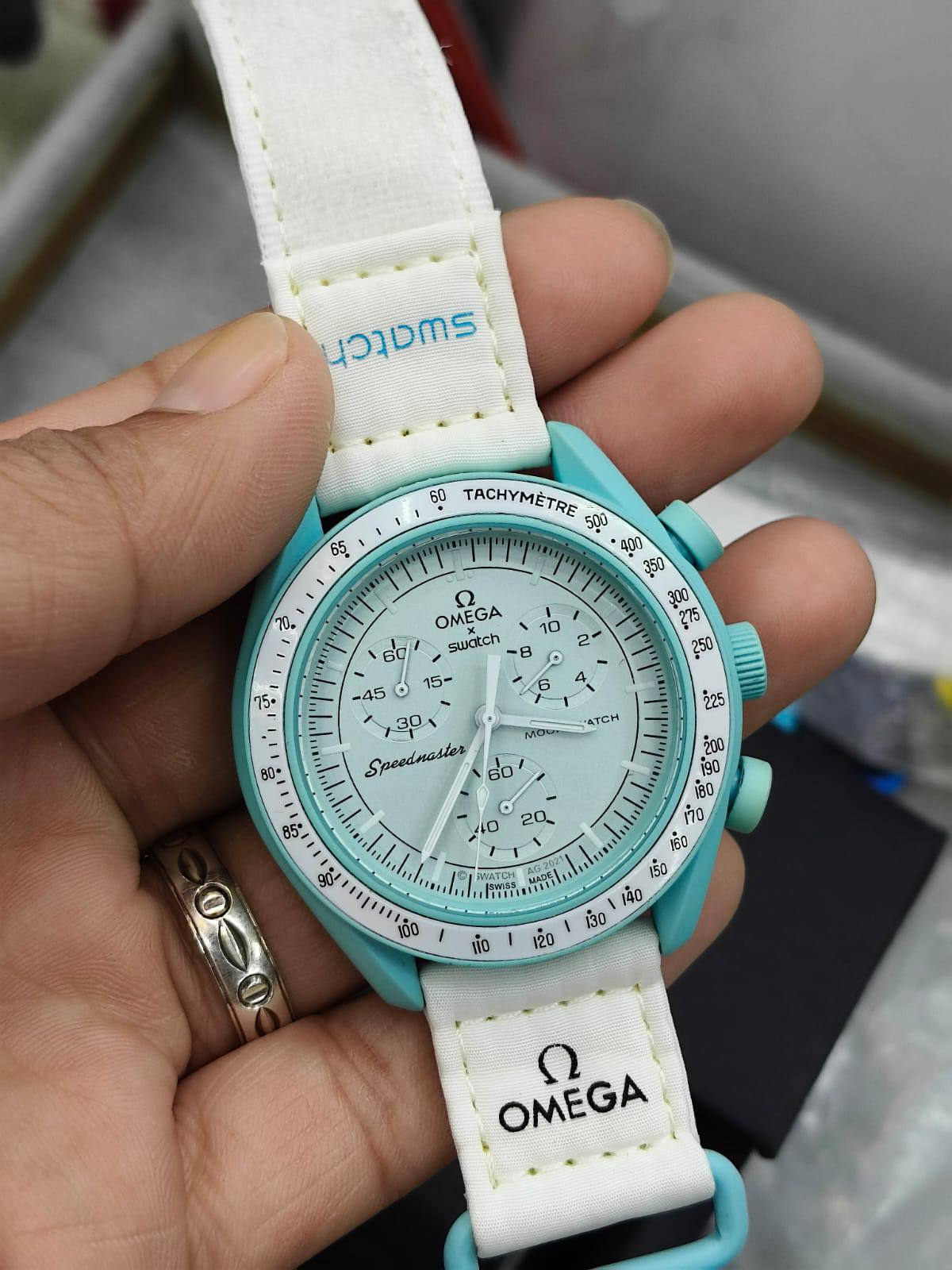 Omega Swatch 
ceramic 
90 dhs🇦🇪🇦🇪
with box 

Zain25
♥️♥️♥️