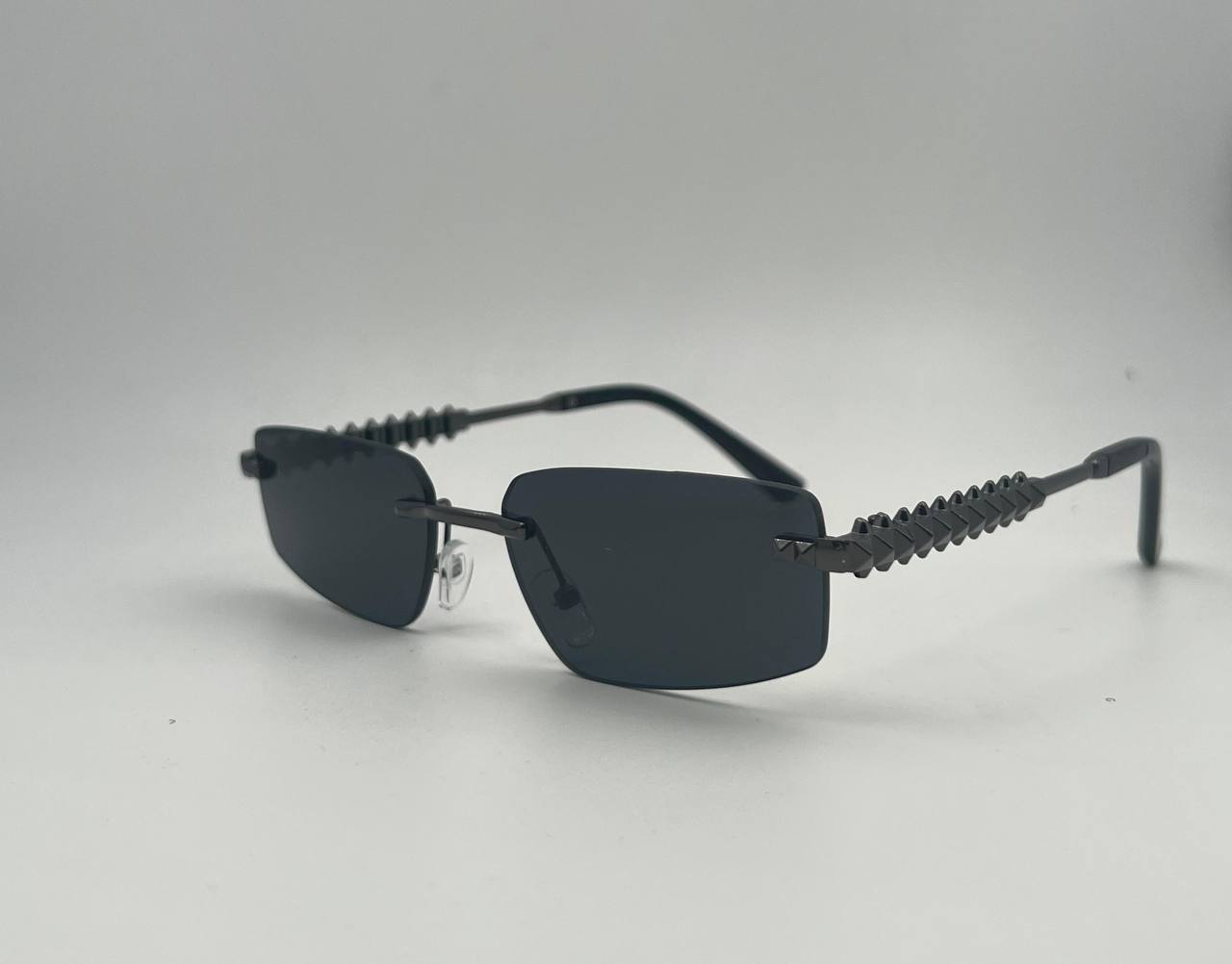 Cartier
Sunglasses 🕶️ 
good quality 💯
With master box 🗃️ 
50 dhs🪙🌨️

Zain273
♥️♥️♥️