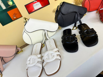 Dior offer

165 dhs 

Zain31236

♥️♥️♥️

Zc