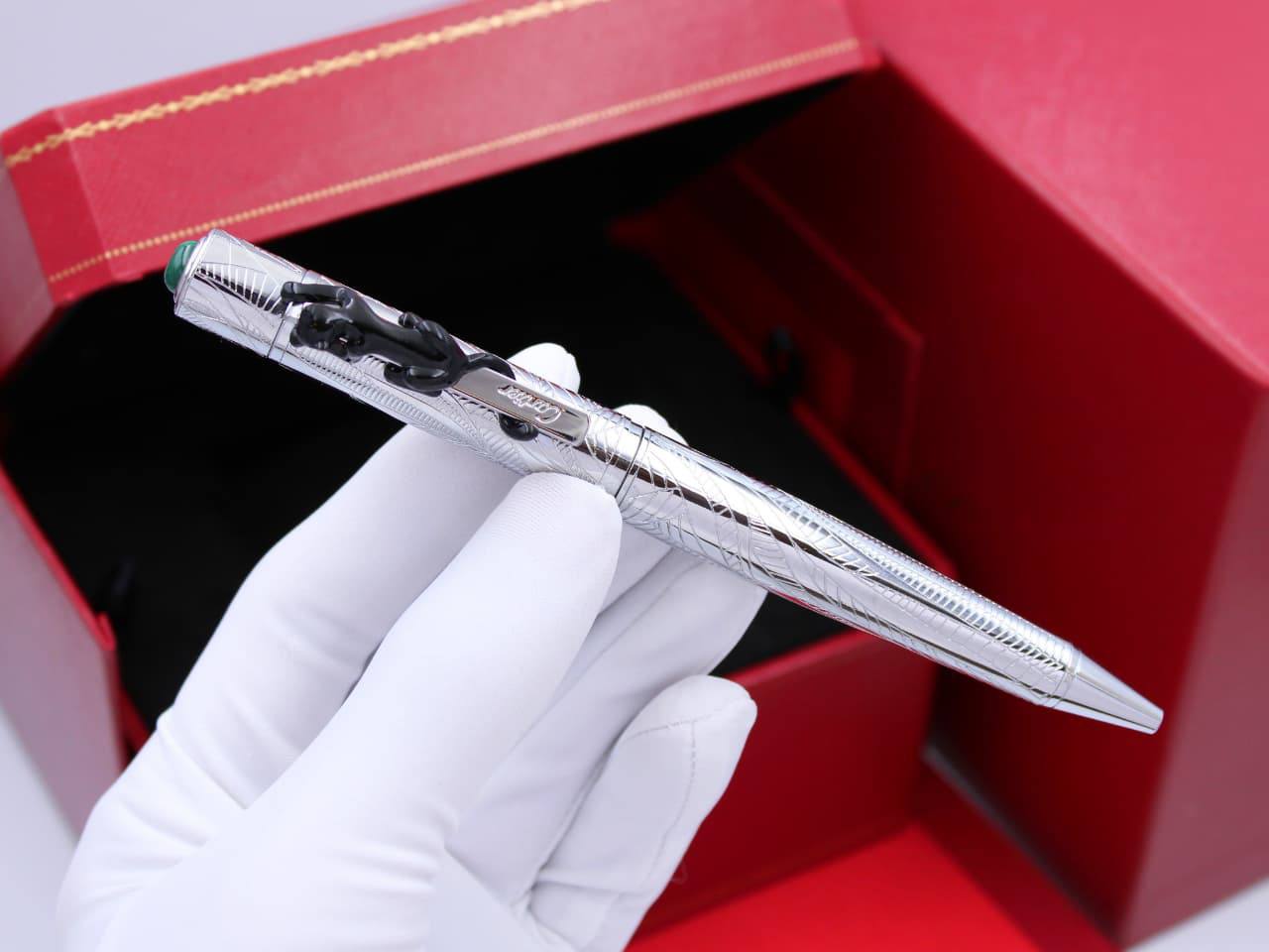 CARTIER  PEN NEW MASTER QUALITY

95 dhs✅
WITH NORMAL BOX & BAG
       🛡️🛡️🛡️🛡️🛡️

Zain58
♥️♥️♥️