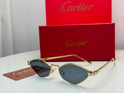 Cartier

Good quality 

65 dhs🇦🇪🇦🇪

Zain182
♥️♥️♥️