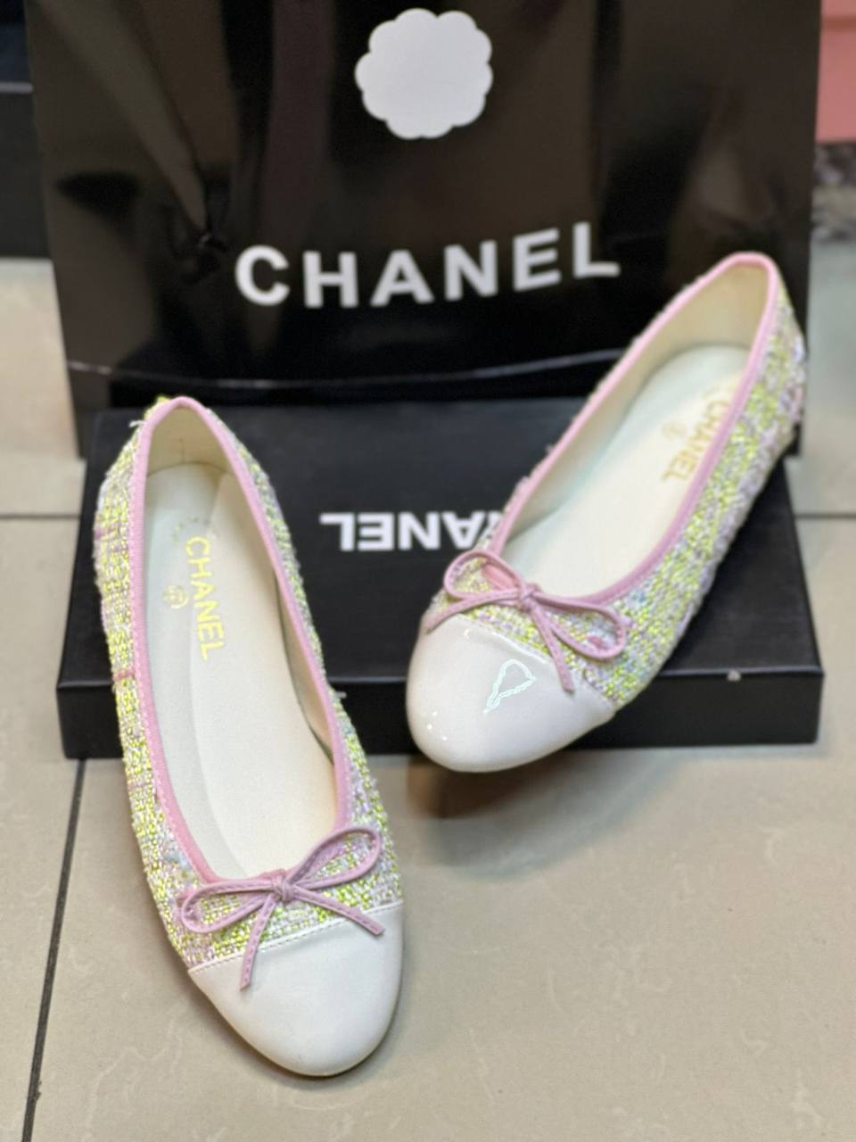 Chanel 
Size 36 to 41 

110 dhs🪙🌨️

Zain146
♥️♥️♥️