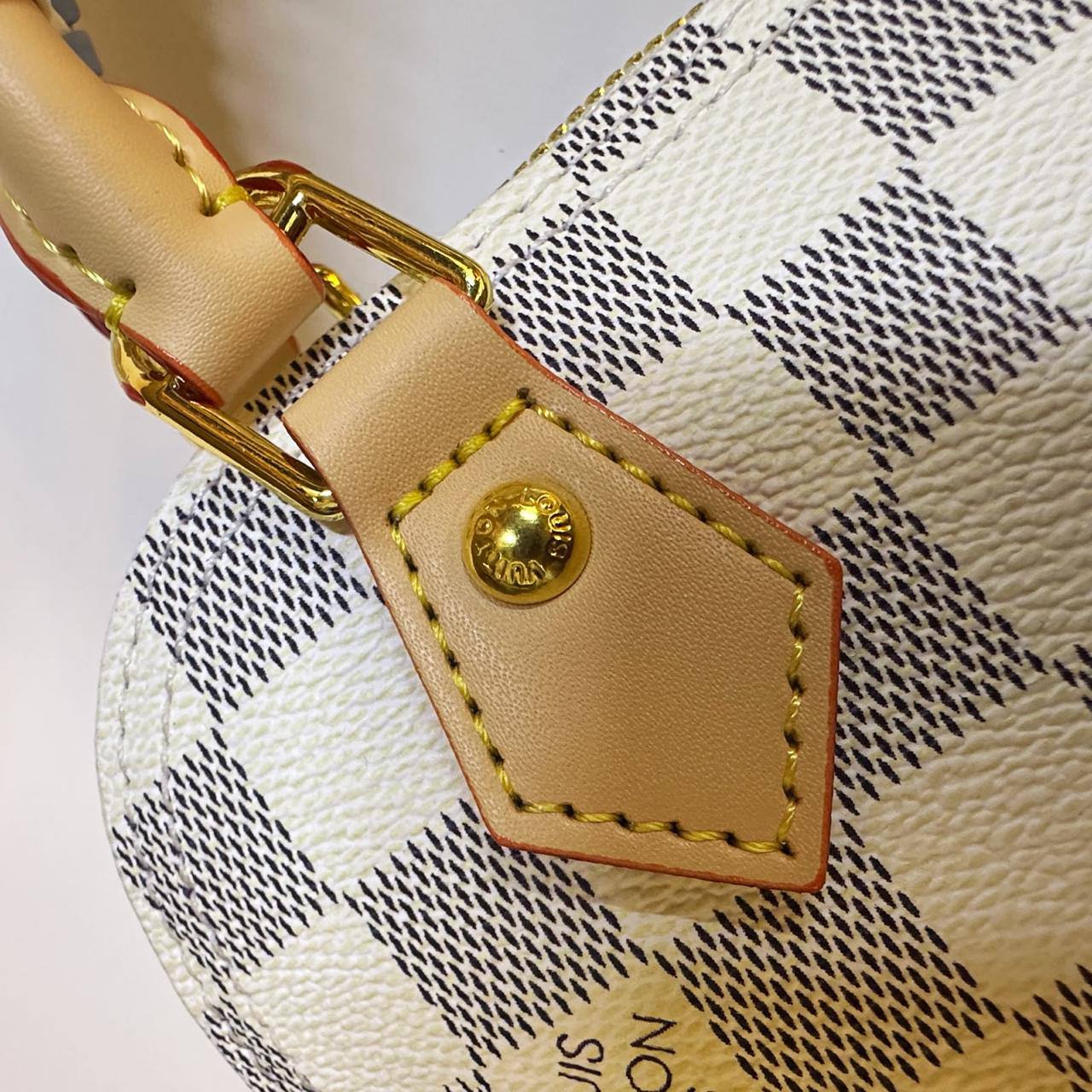 LV ALMA 
NEW DESIGN MINI SIZE MASTER QUALITY 
210 dhs🇦🇪🇦🇪

Zain295
♥️♥️♥️