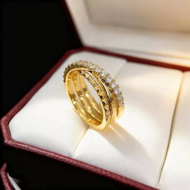 Cartier Ring* 💍 
Master quality 

45 dhs❣️
normal box 📦

Zain48
♥️♥️♥️