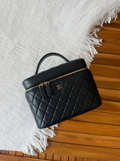 CHANEL 🔥🔥
Super Master Bags
For Price 👇 WhatsApp✅
0568585901 
0507557372
0552275751 Owner Zain 👌
Full Package 👍

Zain317
♥️♥️♥️