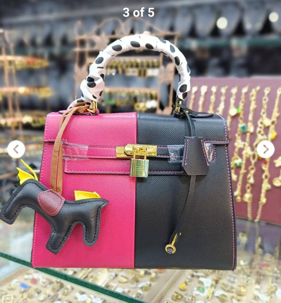 Hermes
Offer 🤩 
95 dhs✅

Zain200
♥️♥️♥️