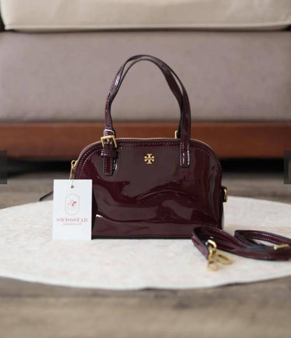 Tory Burch
Good quality 
95 dhs💓
With box 📦

Zain70
♥️♥️♥️