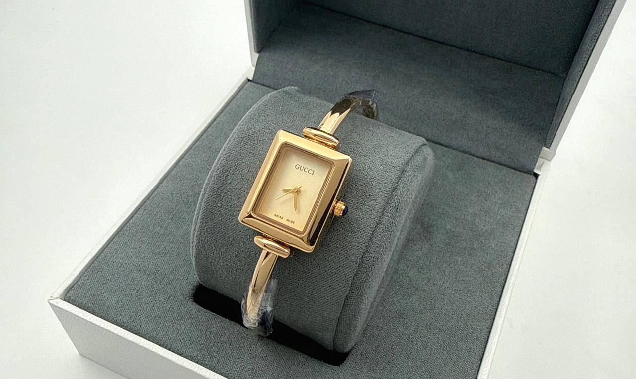 Gucci
60 dhs🪙💕

Zain45
♥️♥️♥️