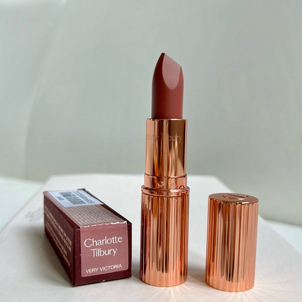 Lip Stick
45 dhs🪙🌺

Zain54
♥️♥️♥️